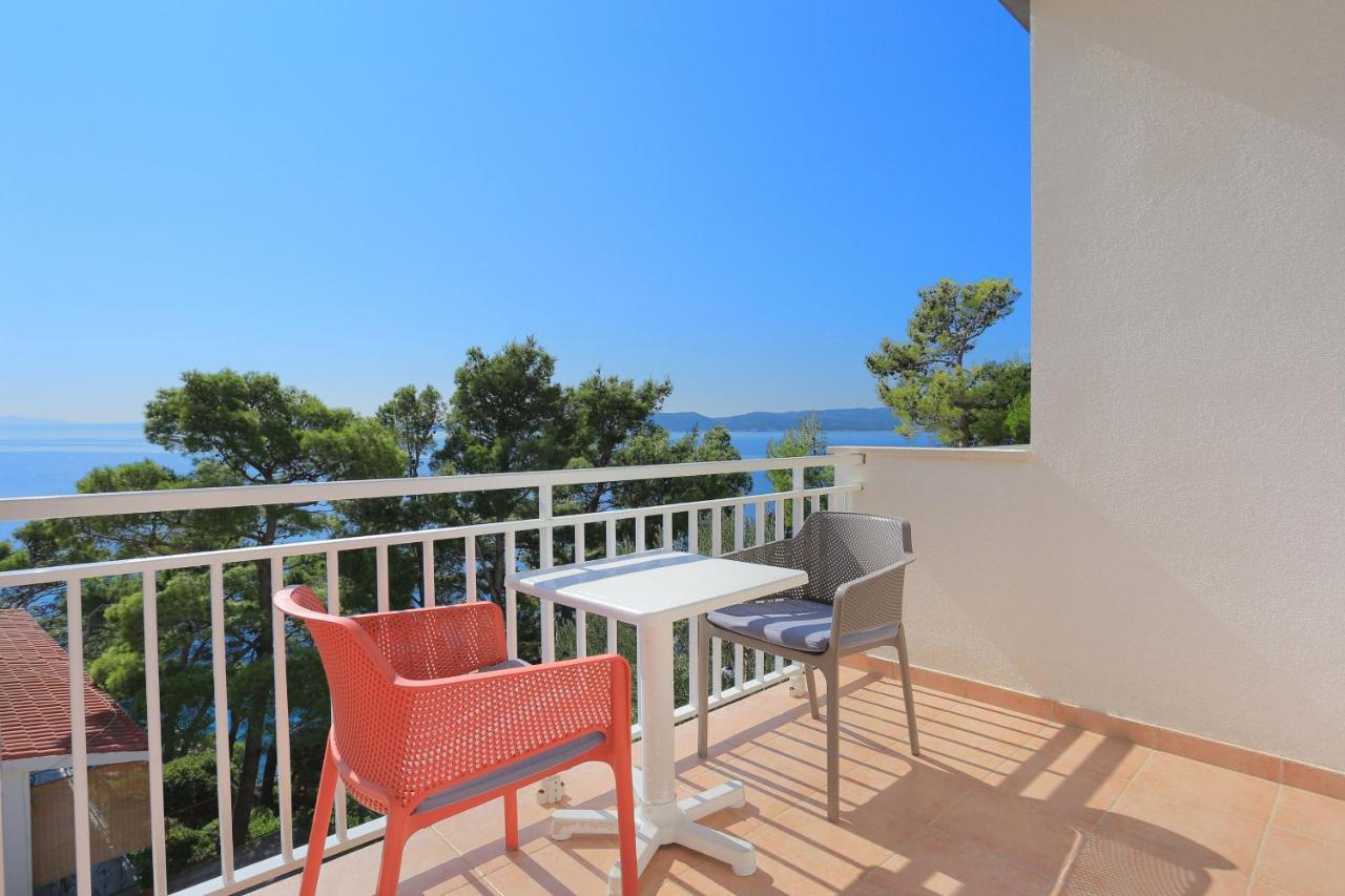 Apartments By The Sea Brela, Makarska - 6688 Luaran gambar