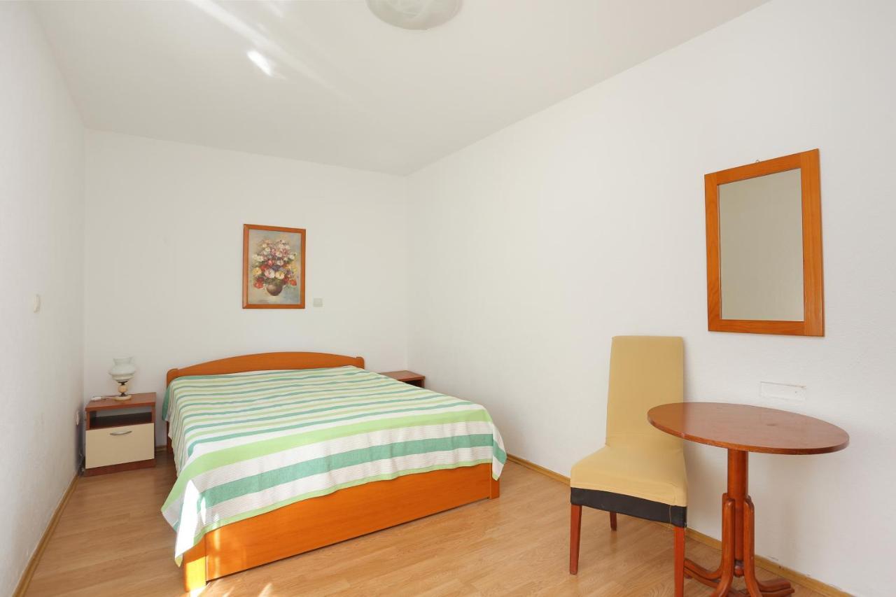 Apartments By The Sea Brela, Makarska - 6688 Luaran gambar
